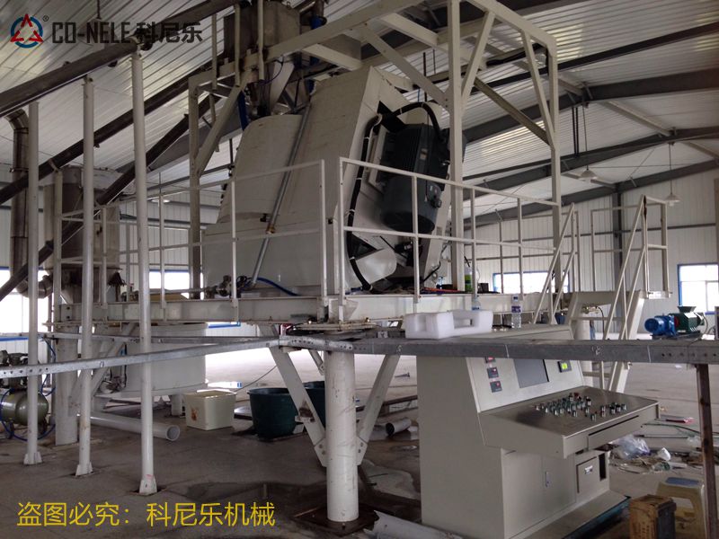 ǿ��������