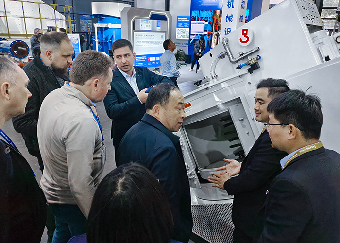 ca88���Źٷ���վ��бʽ����������������������